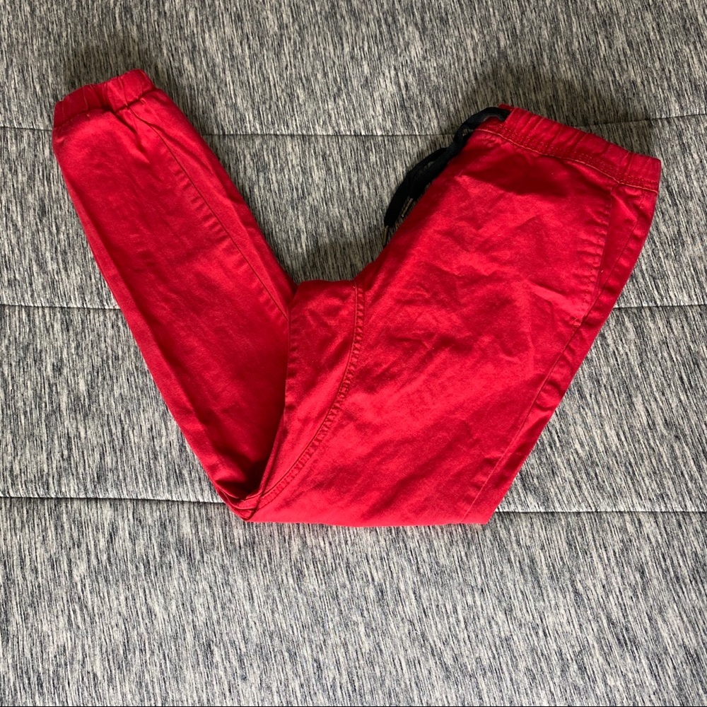 WT02 Joggers